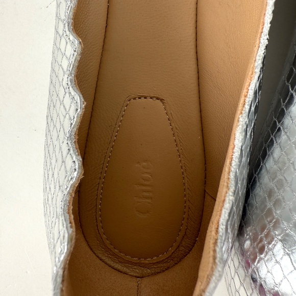 CHLOE Lauren Scalloped Ballet Silver Leather Flat Shoes 38, 7.5 - Picture 8 of 12